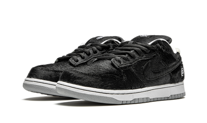 Nike Dunk Low SB "Medicom Toy - BE@RBRICK" Sneakers