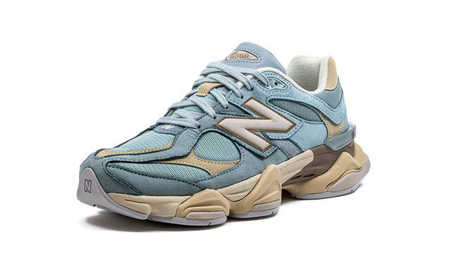 New Balance 9060 Blue Hazer Sneakers