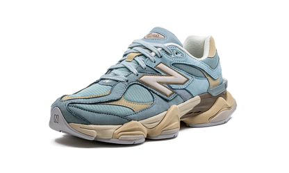 New Balance 9060 Blue Hazer Sneakers