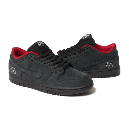 Nike Dunk Low Black Supreme x SB Sneakers