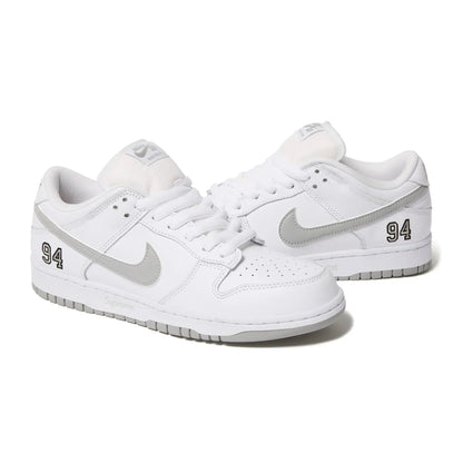 Nike Dunk Low White Supreme x SB Sneakers