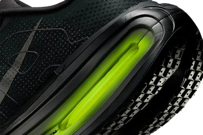 Nike Black Vomero Premium Volt Sneakers
