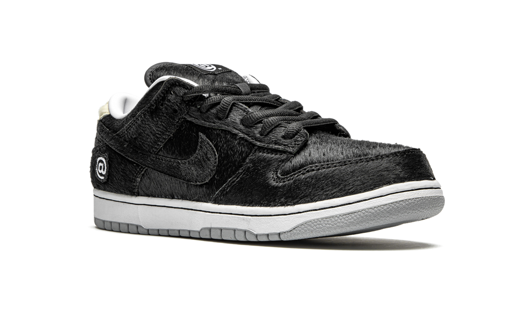 Nike Dunk Low SB "Medicom Toy - BE@RBRICK" Sneakers