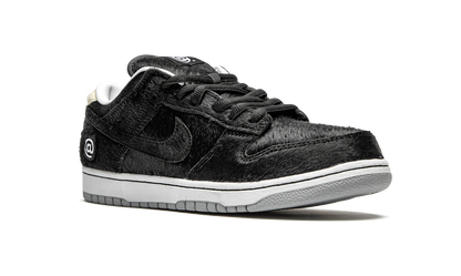 Nike Dunk Low SB "Medicom Toy - BE@RBRICK" Sneakers