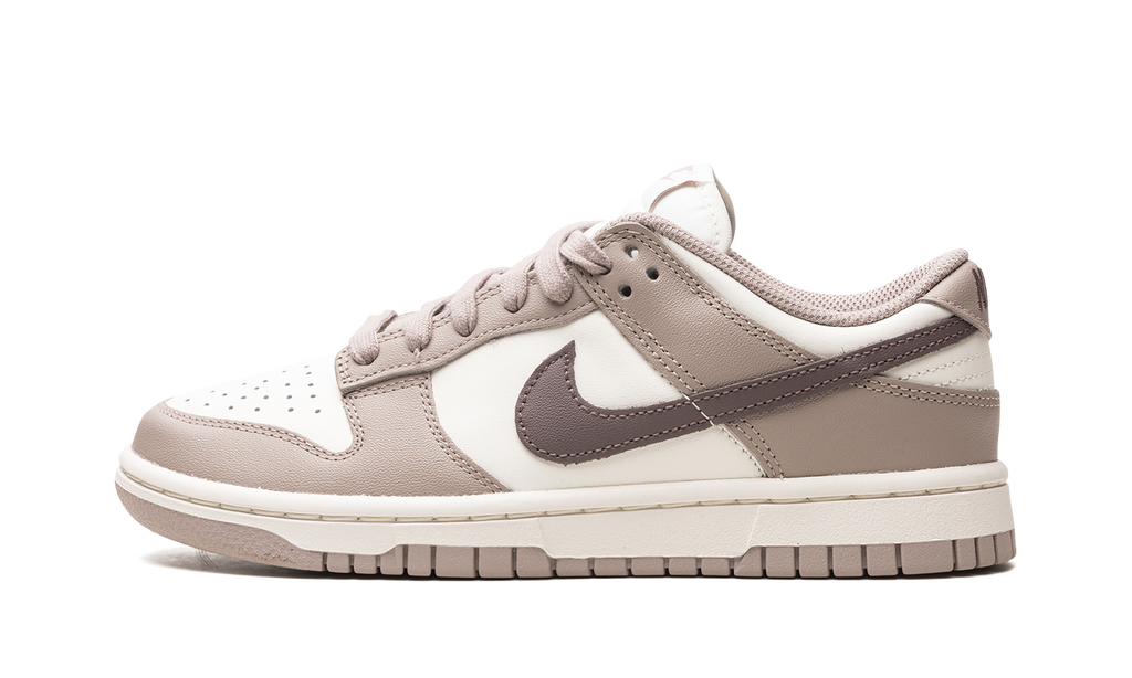 Nike Dunk Low Diffused Taupe Sneakers