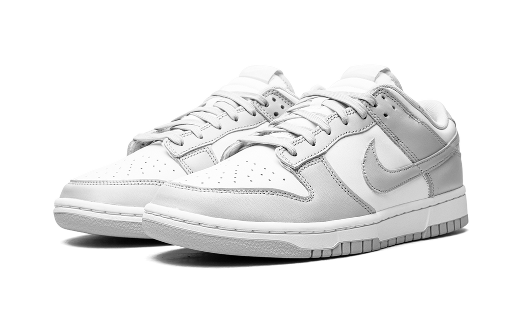 Nike Dunk Low Grey Fog Sneakers